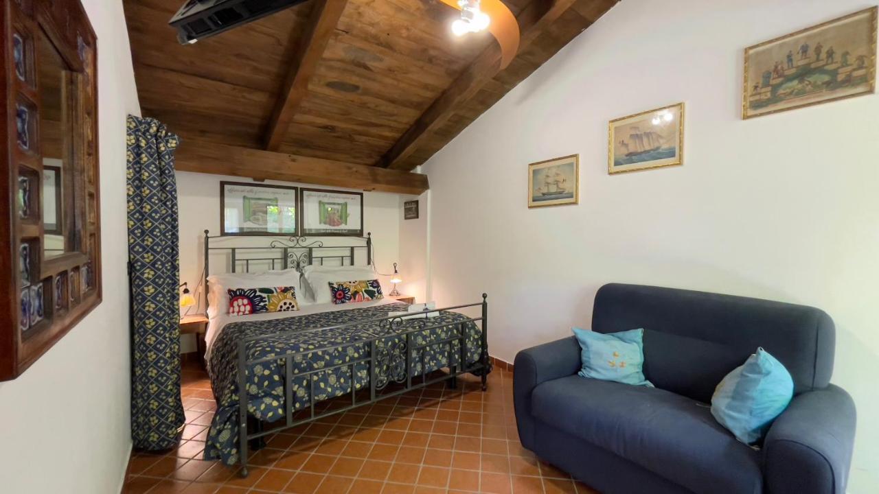 Agriturismo La Casa Del Ghiro Pimonte Exterior foto
