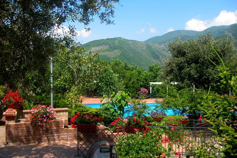 Agriturismo La Casa Del Ghiro Pimonte Exterior foto